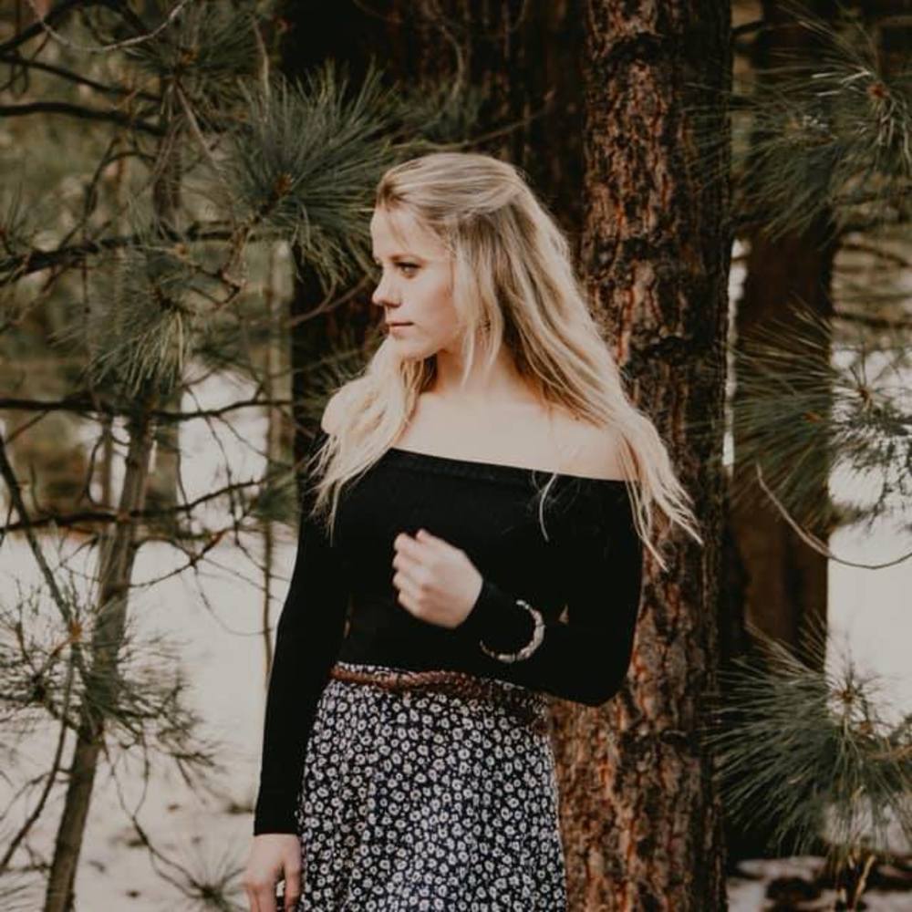 Meet your Posher, Brittany